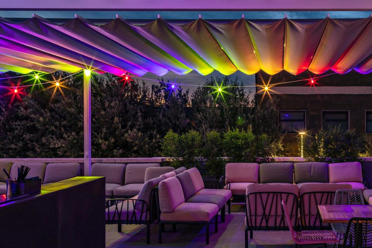 Arryvo Hotel Λέτσε Εξωτερικό φωτογραφία