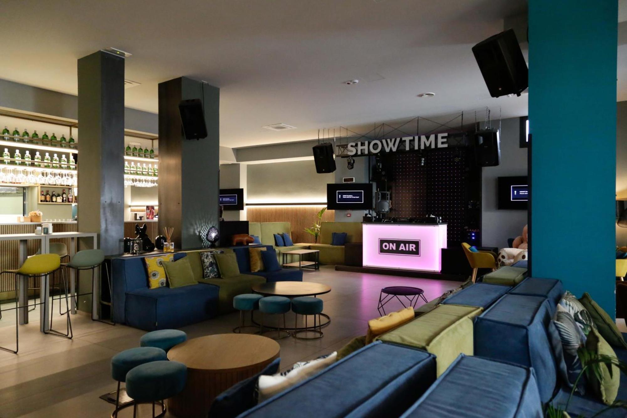Arryvo Hotel Λέτσε Εξωτερικό φωτογραφία